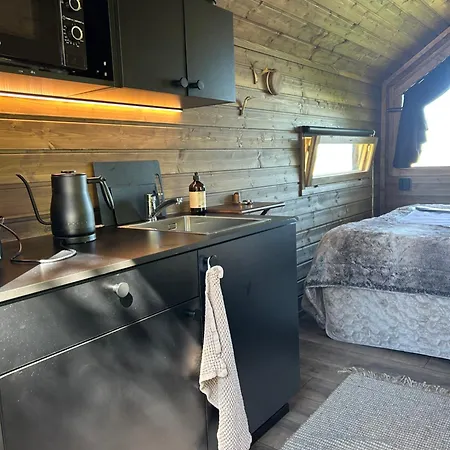 Atmospheric Trailer With A Sea View Chalet Oulu